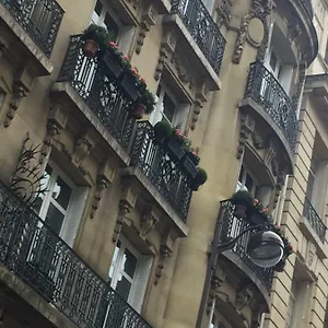Stella Yardena Paris